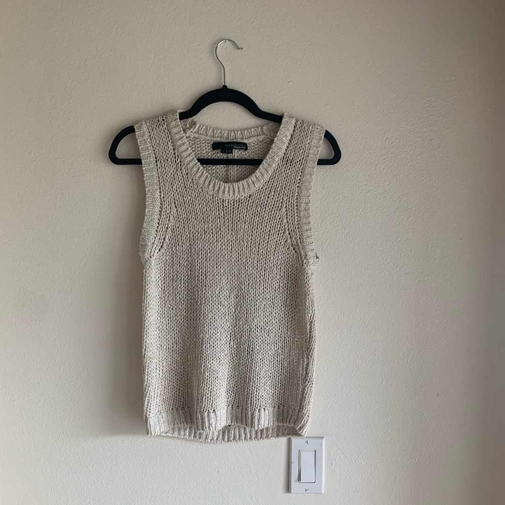 Sweater tank